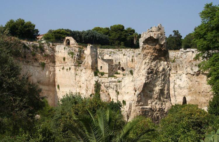 סירקוזה Casetta Di Tolu Siracusa מראה חיצוני תמונה